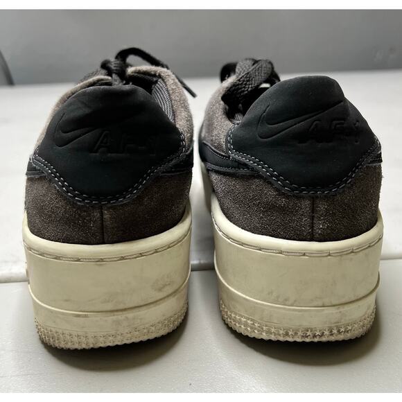 Nike Air Force 1 Sage Low Women’s Sz 6.5 AR5339-001 gray Suede Platform Sneakers - Picture 4 of 11